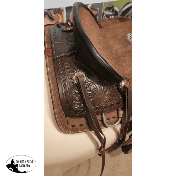 10" Double T  Youth hard seat bear trap style saddle.